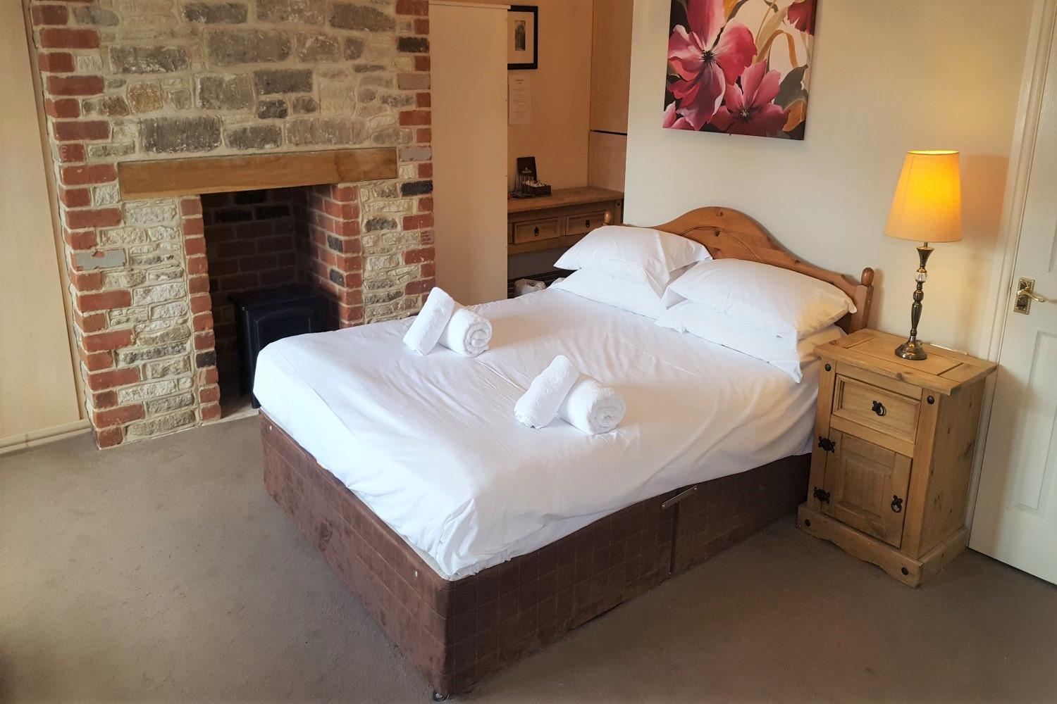 The Riverside Lechlade Room photo
